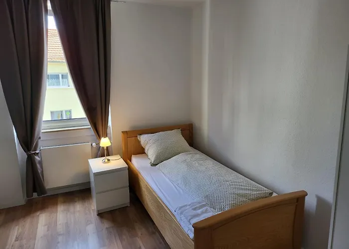 Zentrales, Charmantes An Der Universitaetsklinik