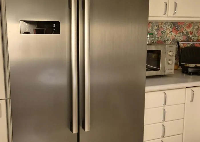 Zentrales, Charmantes An Der Universitaetsklinik *