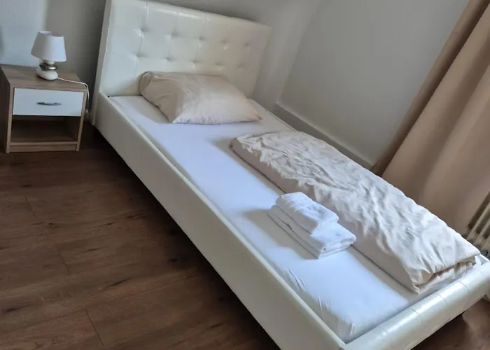 Zentrales, Charmantes An Der Universitaetsklinik 民宿 *